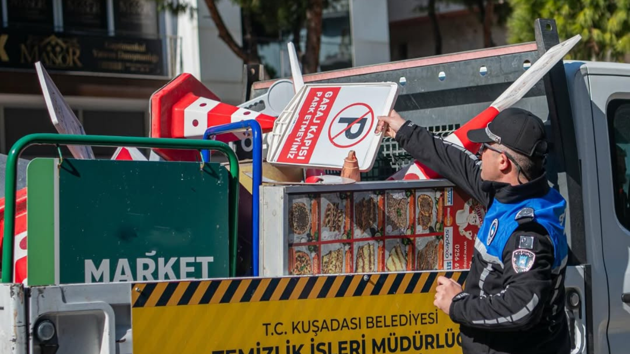 Kuşadası Belediyesi, kentte düzeni sağlamak, ortak yaşam alanlarını korumak ve