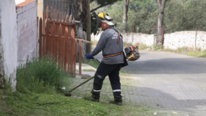 Koçarlı Belediyesi, yaklaşan bayram öncesinde ilçe genelinde temizlik çalışmalarını hızlandırdı.