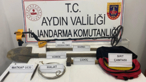 Aydın İl Jandarma Komutanlığı ekipleri, İncirliova ilçesi Dereağzı Mahallesi’nde devriye