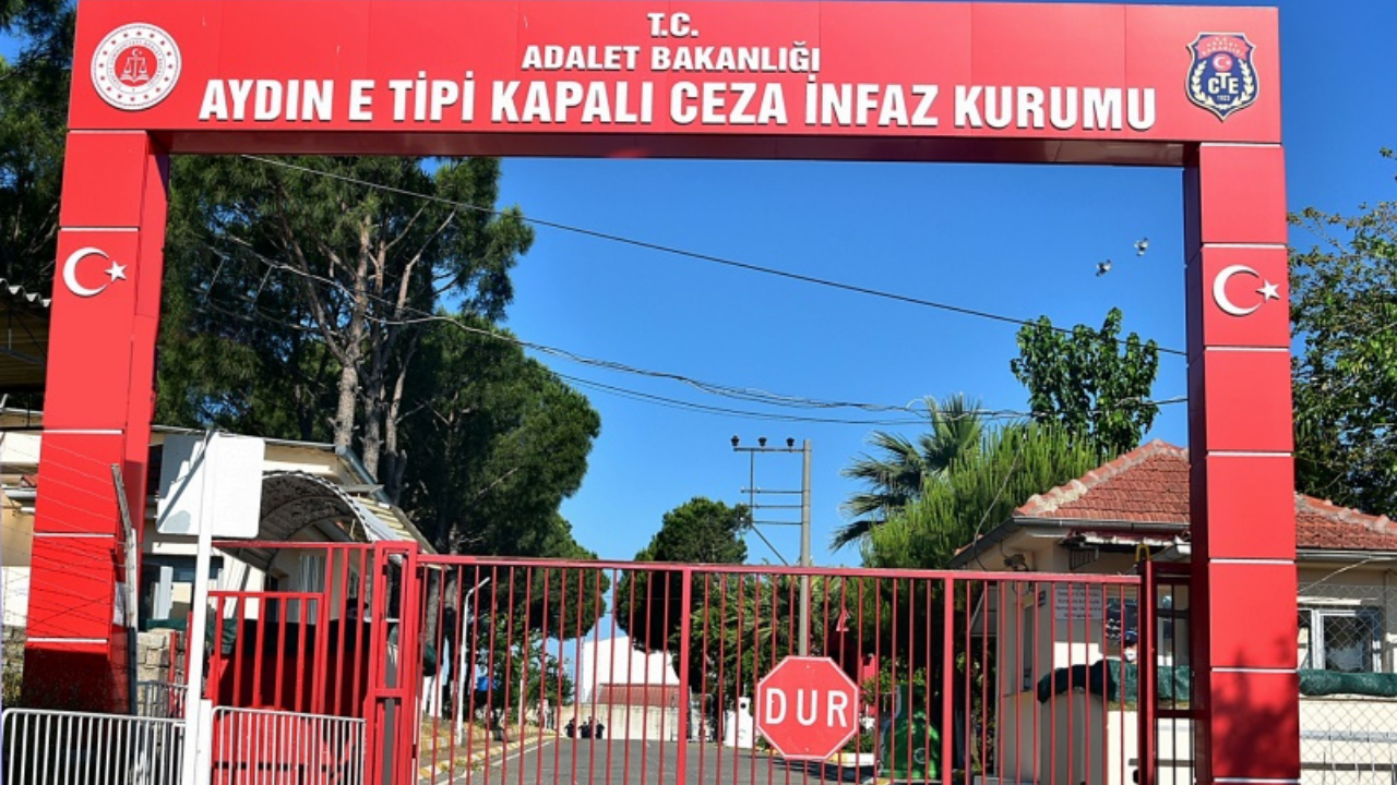 Aydın Cezaevlerinde 10. Yargı Paketi İle Tahliyeler Başladı Aydın’da, 10. Yargı Paketi kapsamında birçok hükümlünün tahliyesi gerçekleştirildi. Yargı