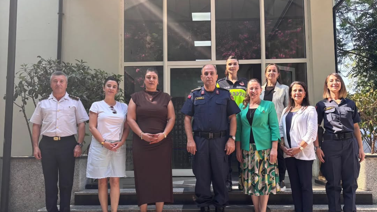 Efeler ilçesinin başarılı kadın muhtarları, Jandarma Teşkilatı’nın 186’ncı kuruluş yıldönümü