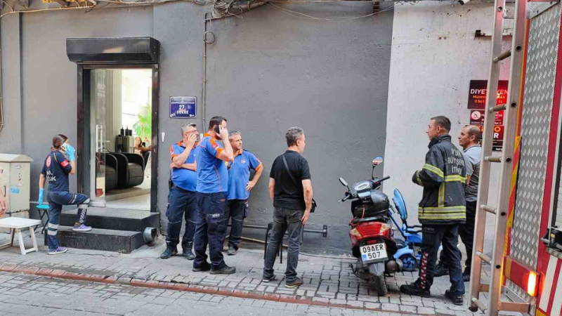 Aydın’ın Efeler ilçesine bağlı Cuma Mahallesi 202 Sokak’ta bulunan bir