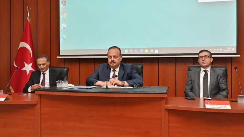 Aydın Valisi Yakup Canbolat başkanlığında, 2025-2026 eğitim-öğretim yılı için alınacak