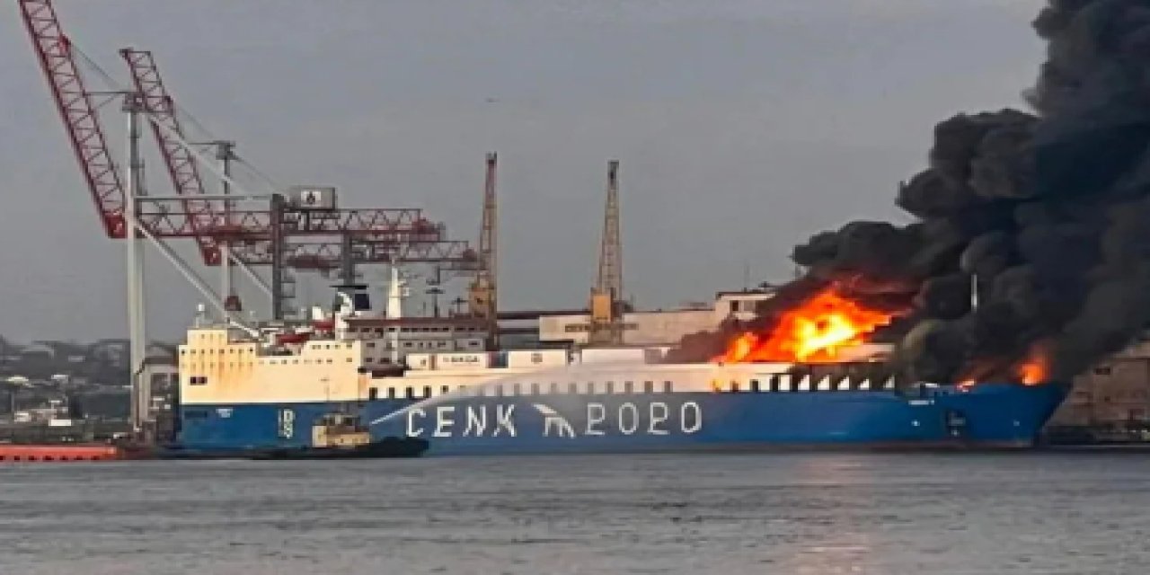 Türk şirketine ait ‘Cenk Ro-Ro’ gemisi Ukrayna limanına yaklaştığı sırada saldırıya uğradı.