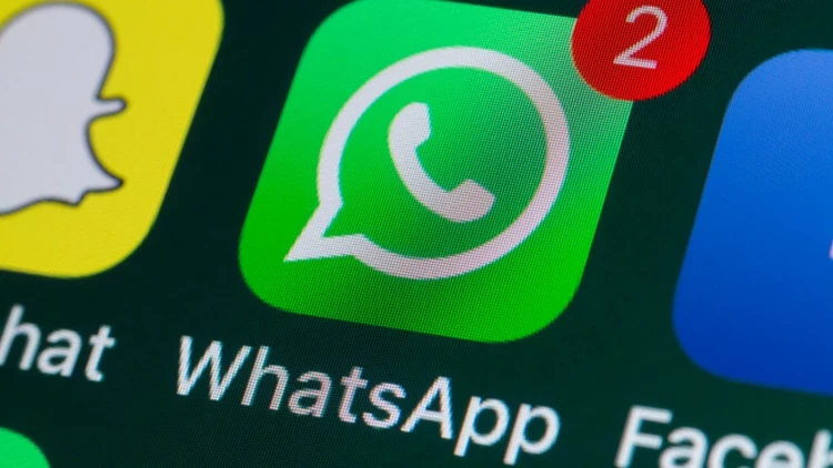 WhatsApp’a önümüzdeki süreçte gelecek yeni güncelleme ile “zamanlanmış mesajlar” özelliği