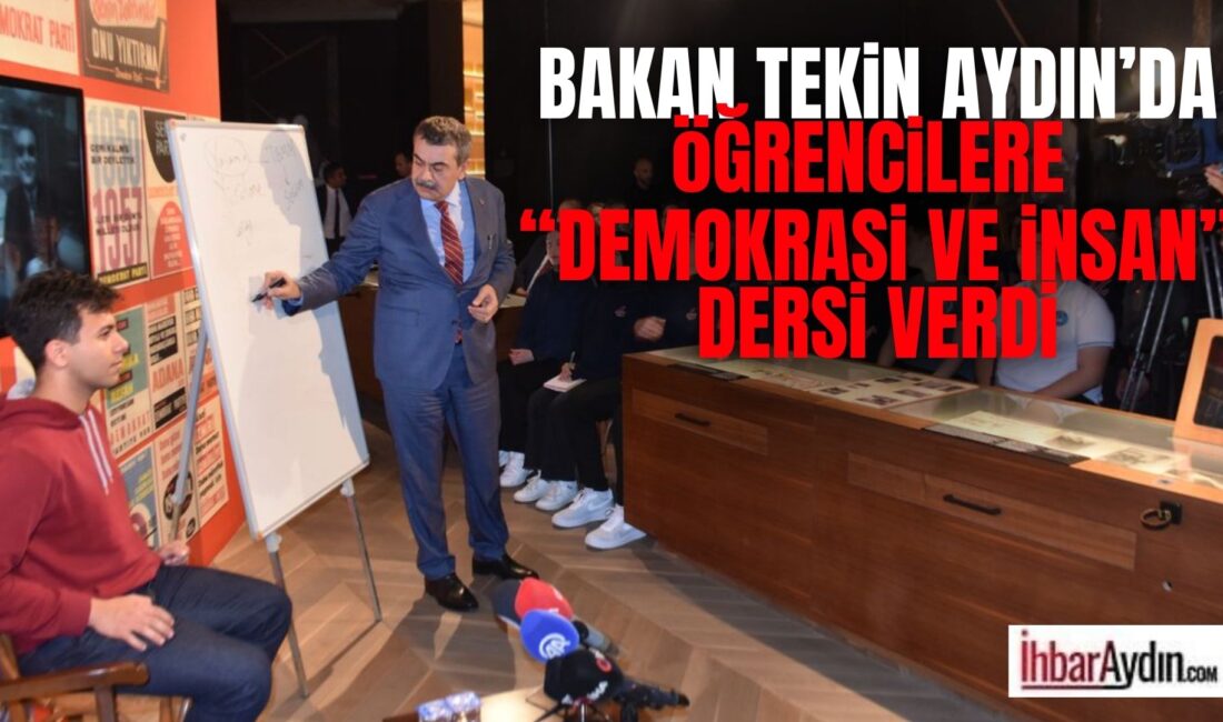 MİLLİ Eğitim Bakanı Yusuf Tekin, müfredatı tepeden tırnağa çağdaş eğitim